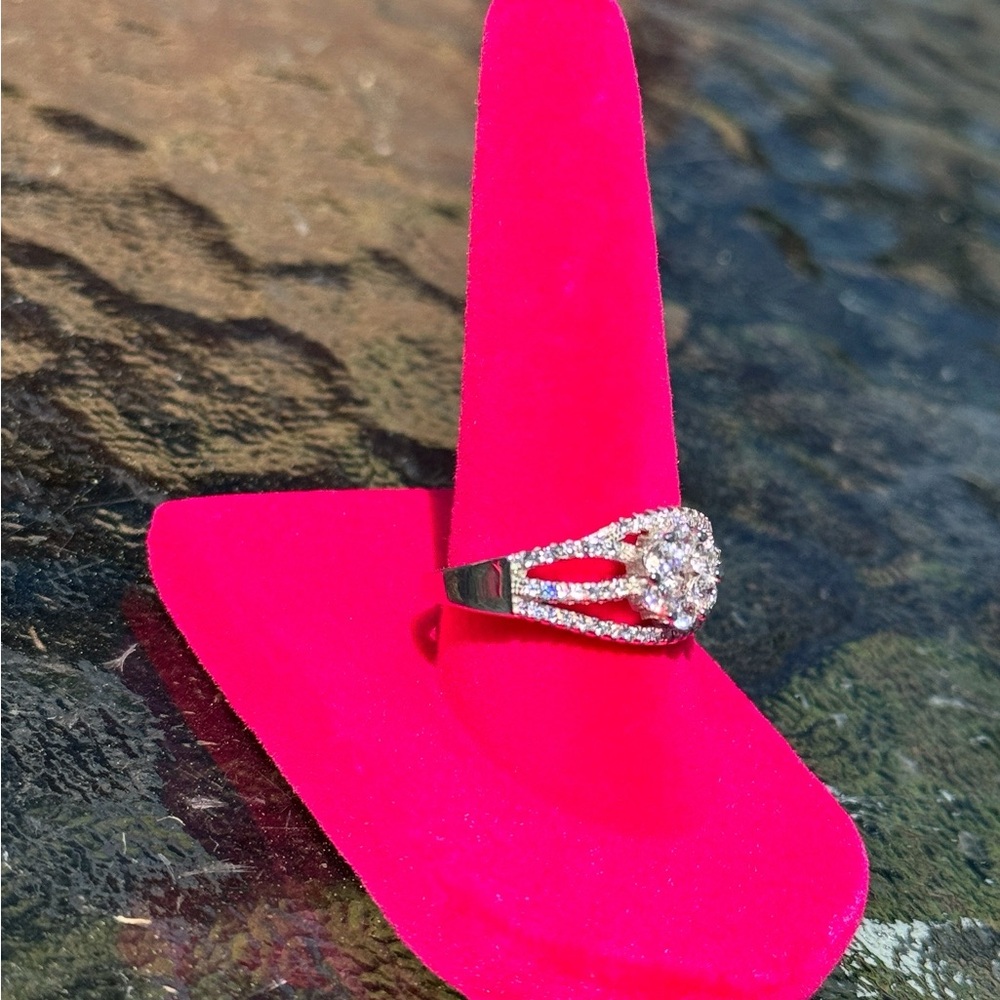 Elegant Solid Sterling Silver Flower Ring - image 1